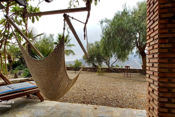 House sit in Sayalonga, Spain