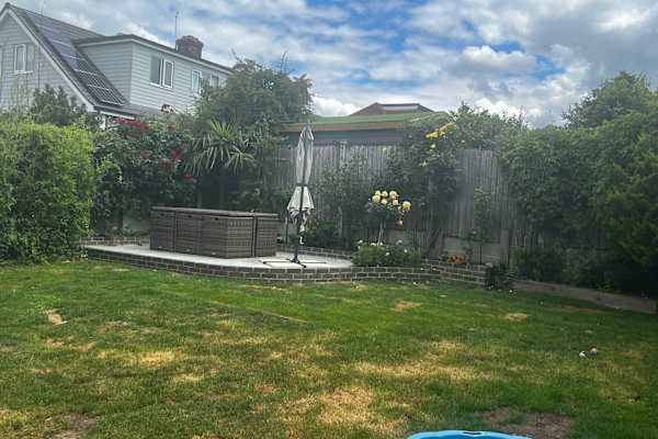 House sit in Upminster, United Kingdom