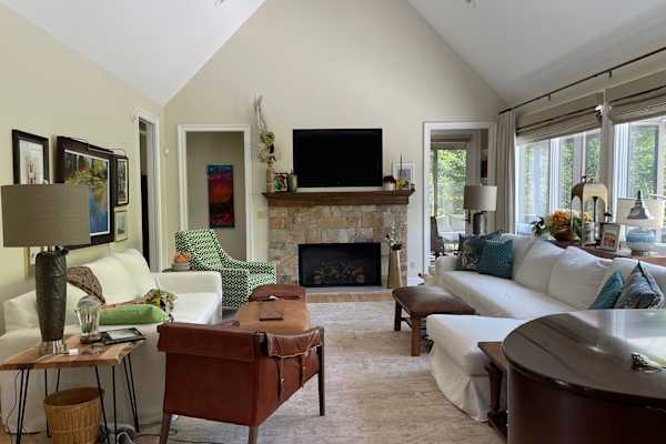 House sit in Charlottesville, VA, US