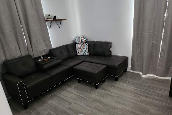 House sit in Englewood, FL, US