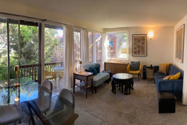 House sit in Sausalito, CA, US