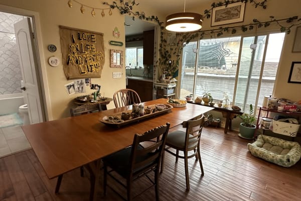 House sit in Echo Park, CA, US