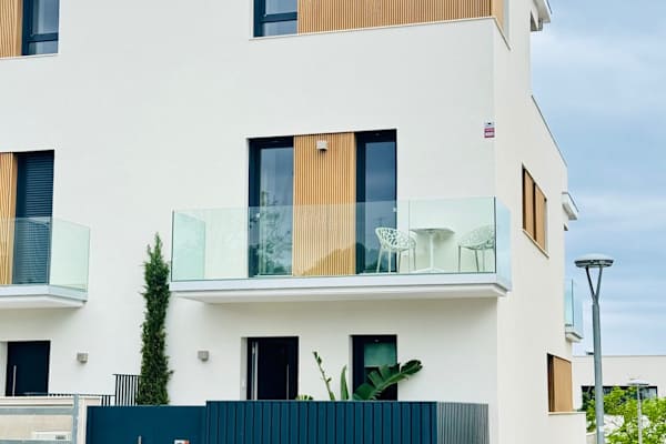 House sit in Sitges, Spain