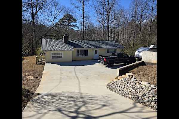 House sit in Murrayville, GA, US