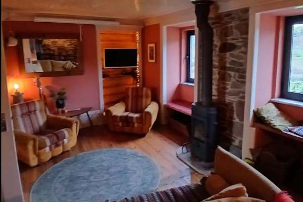 House sit in Oliveira do Hospital, Portugal