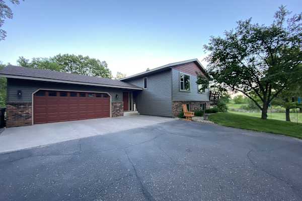 House sit in Milaca, MN, US