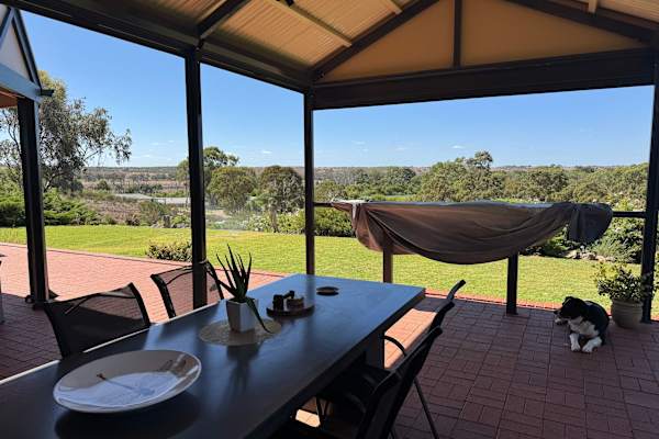 House sit in Caloote, SA, Australia