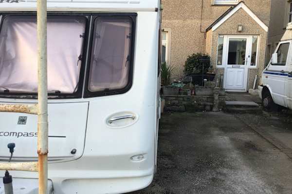 House sit in Helston, United Kingdom