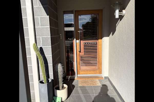House sit in Geelong, VIC, Australia