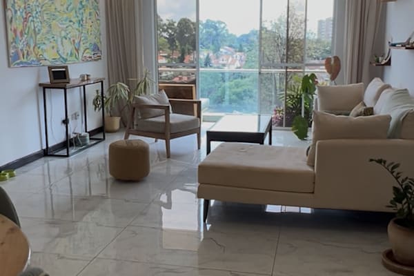 House sit in Nairobi, Kenya