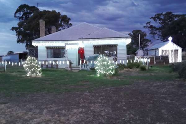 House sit in Maryborough, VIC, Australia