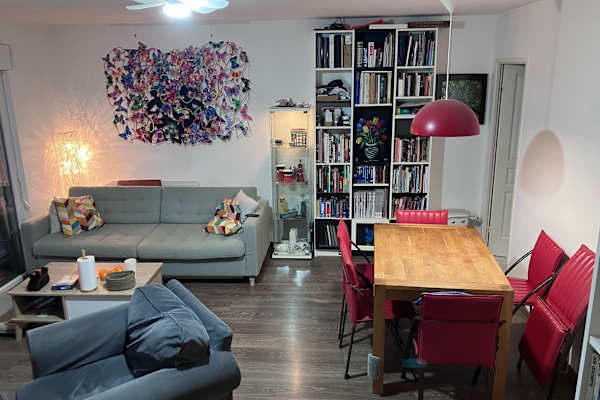 House sit in Bordeaux, France