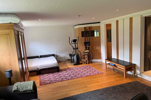 House sit in Lausanne, Switzerland