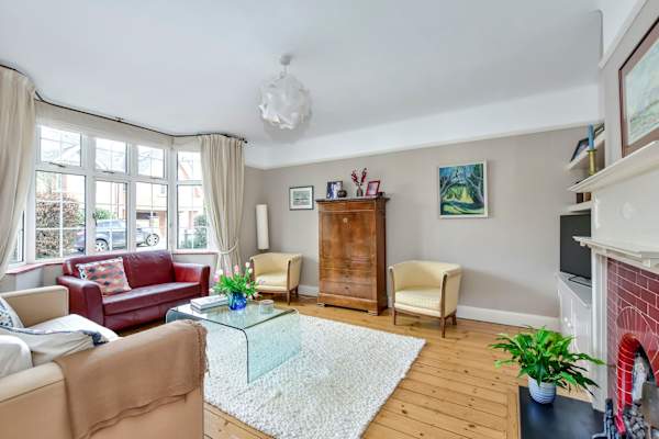 House sit in Berkhamsted, United Kingdom