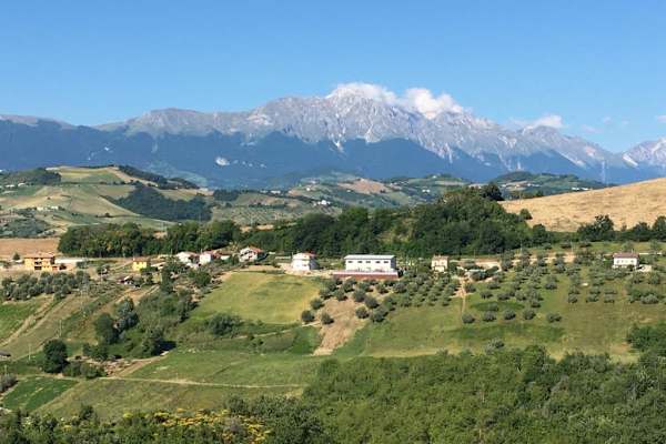 House sit in Castilenti, Italy