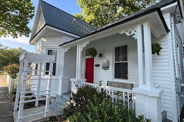 House sit in Wilmington, NC, US
