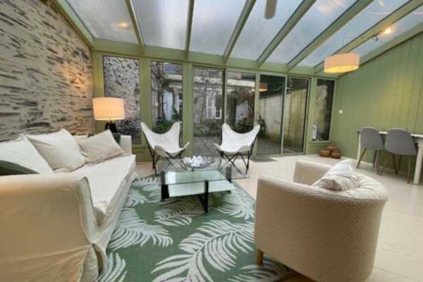 House sit in Angers, France