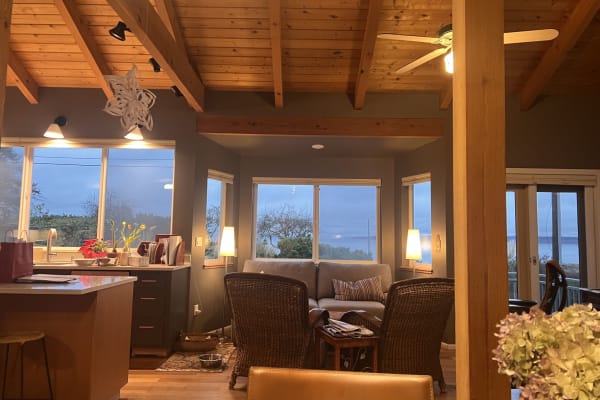 House sit in Port Townsend, WA, US