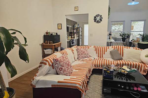 House sit in El Paso, TX, US