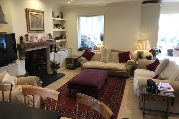 House sit in Salisbury, United Kingdom