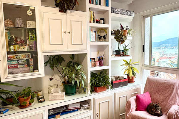 House sit in Vigo, Spain