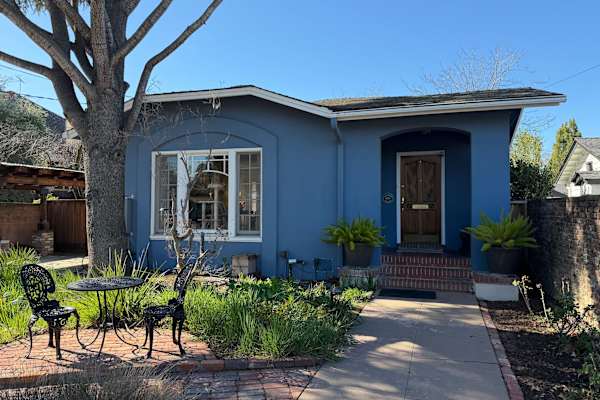 House sit in Livermore, CA, US