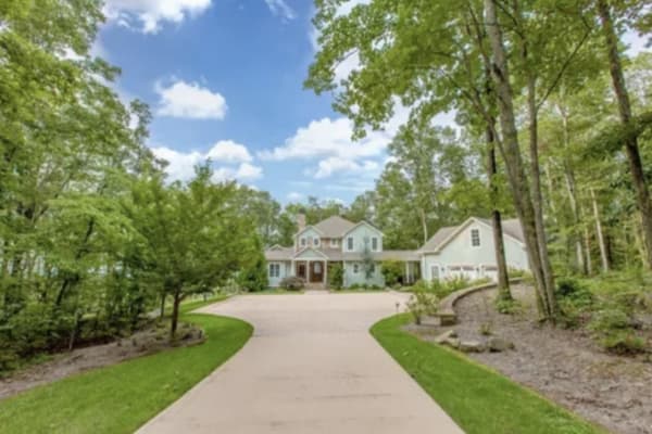 House sit in Chattanooga, TN, US