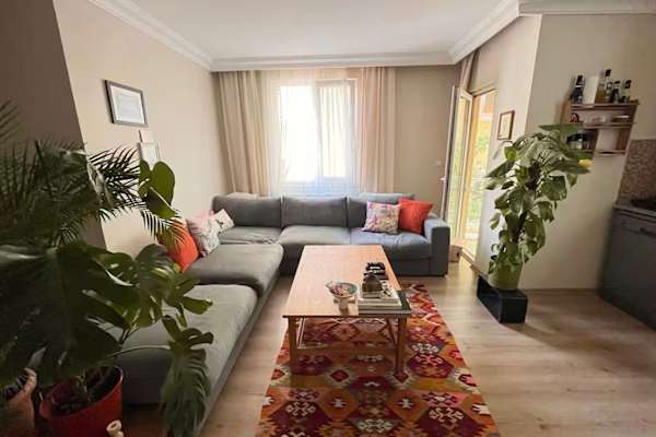 House sit in Şişli, Turkey