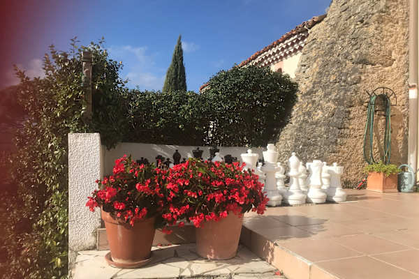 House sit in Salles-sur-l’Hers, France