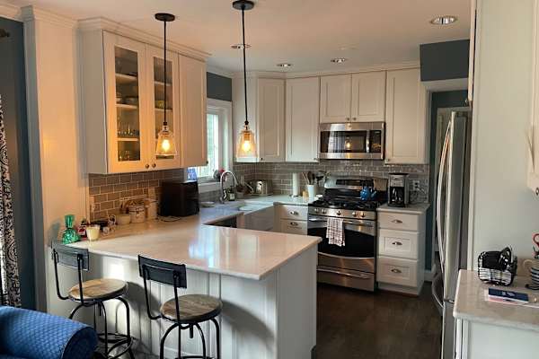 House sit in Bethesda, MD, US