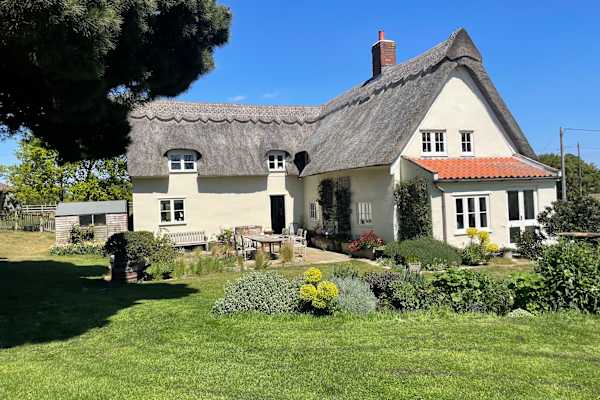 House sit in Snape, United Kingdom