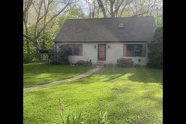 House sit in Albany, OH, US