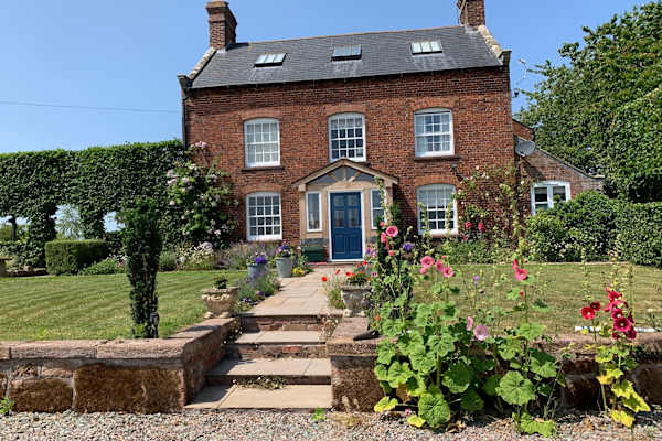 House sit in Ellesmere, United Kingdom