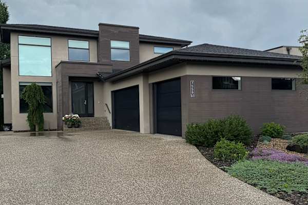 House sit in Edmonton, AB, Canada