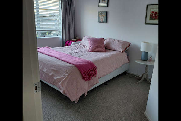 House sit in Whakatane, New Zealand