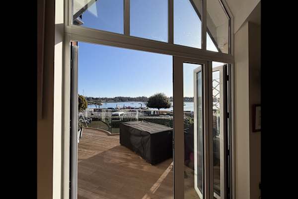 House sit in Hamble, United Kingdom