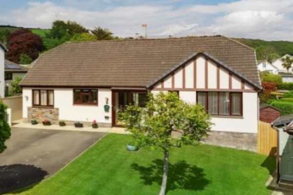 House sit in Braunton, United Kingdom