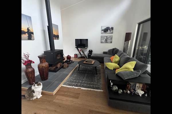 House sit in Bundanoon, NSW, Australia