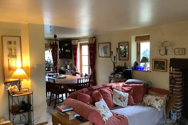 House sit in Great Bookham, United Kingdom