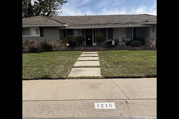 House sit in Lodi, CA, US