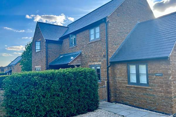 House sit in Stratford-upon-Avon, United Kingdom