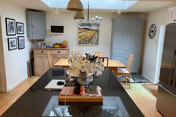 House sit in Godalming, United Kingdom