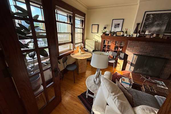 House sit in Madison, WI, US