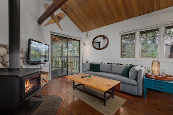 House sit in Whitefish, MT, US