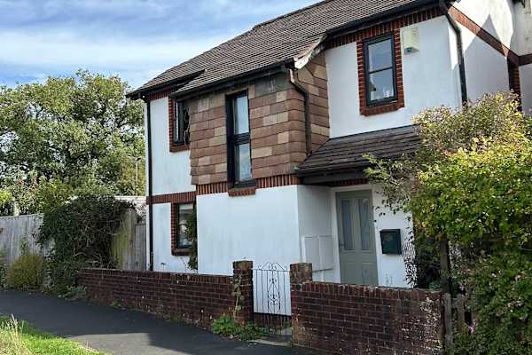 House sit in Bovey Tracey, United Kingdom