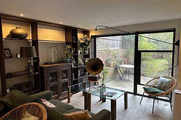 House sit in Notting Hill Gate, United Kingdom