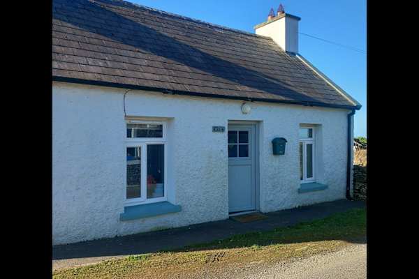 House sit in Miltown Malbay, Ireland