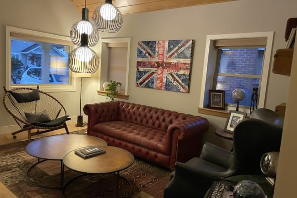 House sit in Long Beach, CA, US