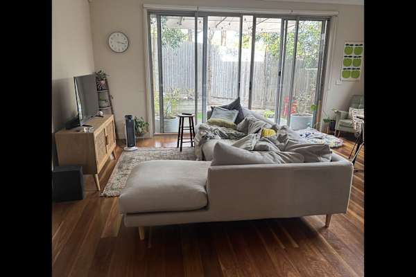 House sit in Melbourne, VIC, Australia
