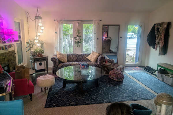 House sit in Niwot, CO, US